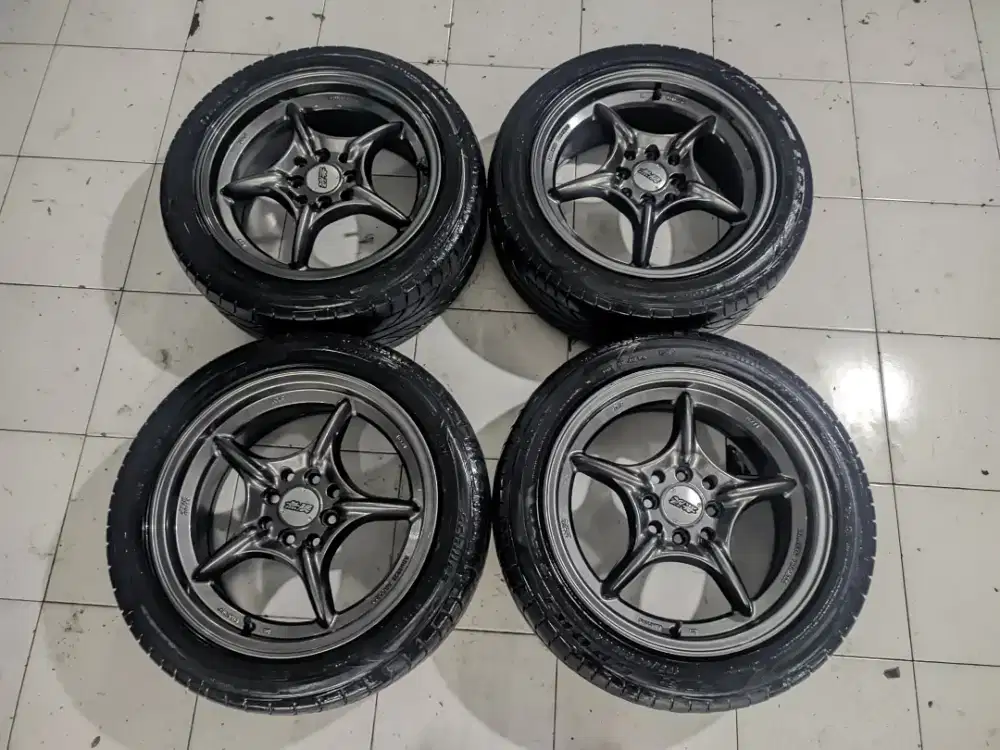 R16 Mugen RNR L7 et42 4x100_114+Ban Achiles 85%