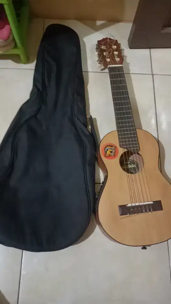 Gitar Mini Yamaha