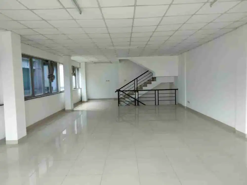 Disewakan Ruang Kantor Lantai 3 di Sunter Icon Jakarta Utara