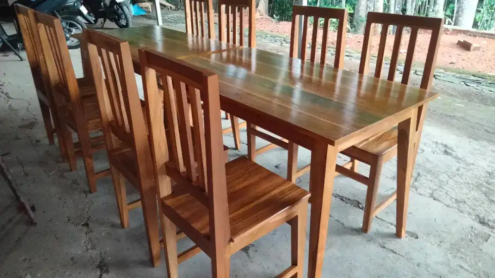 Set meja kursi makan kayu jati