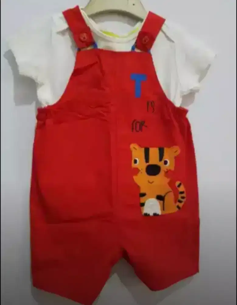 1 set baju mothercare 6-12 bulan