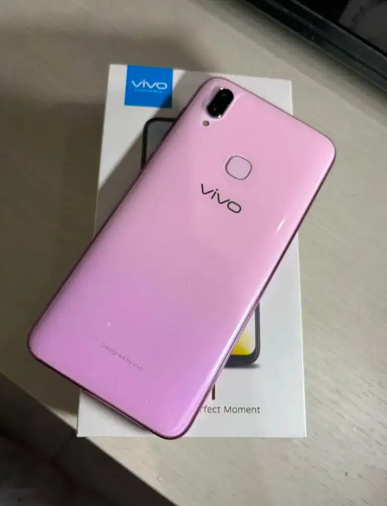 Dijual Hp Vivo V11 Lengkap Dan Mulus