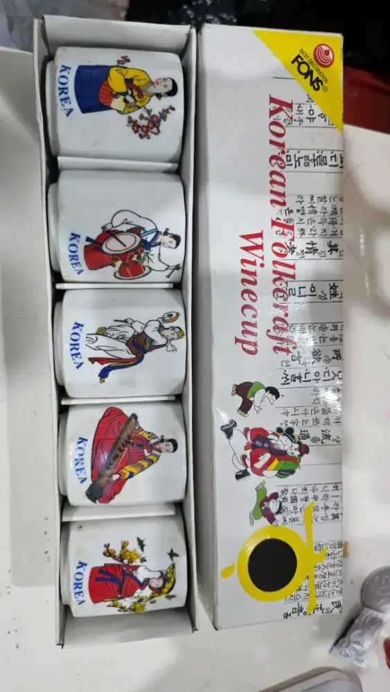 Cangkir kecil keramik dari korea 1 set