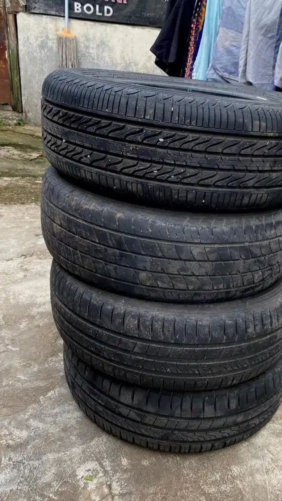 Ban Mobil Ukuran 185/60 R15