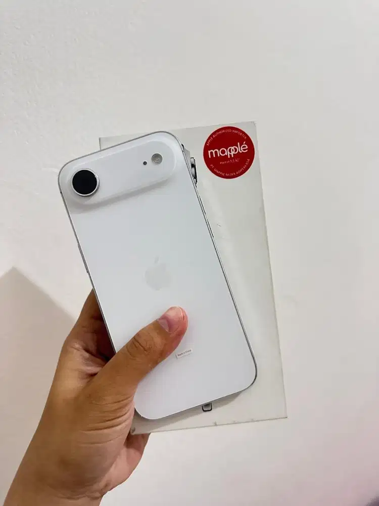 IPHONE 17 AIR 256GB IBOX RESMI GARANSI BARU ON