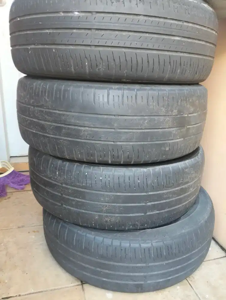 Jual Ban Bekas Dunlop 205/55R17 Ex Xpander 2022*