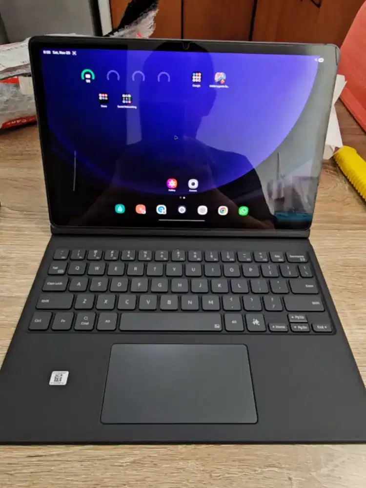 Samsung Tab S9 Wifi 8/128 Fullset bundling Cover Keyboard AI Touchpad