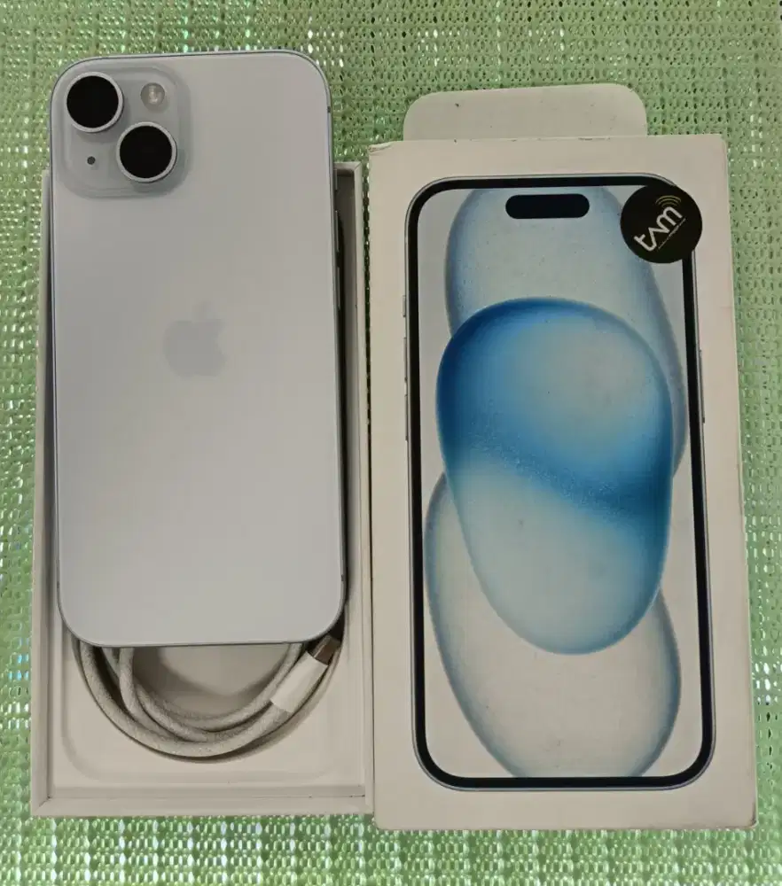 Iphone 15 128gb resmi ibox mulus