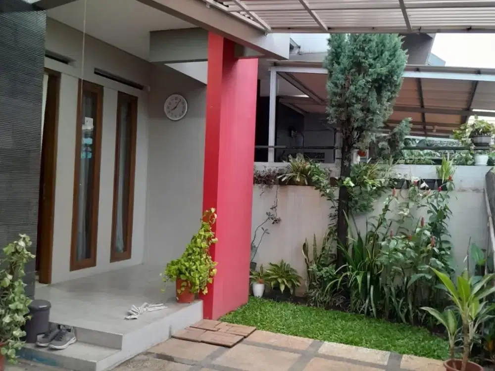Rumah Di Cigadung dekat ke dago tubagus Ismail Cibeunying Kampus Itb Bandung