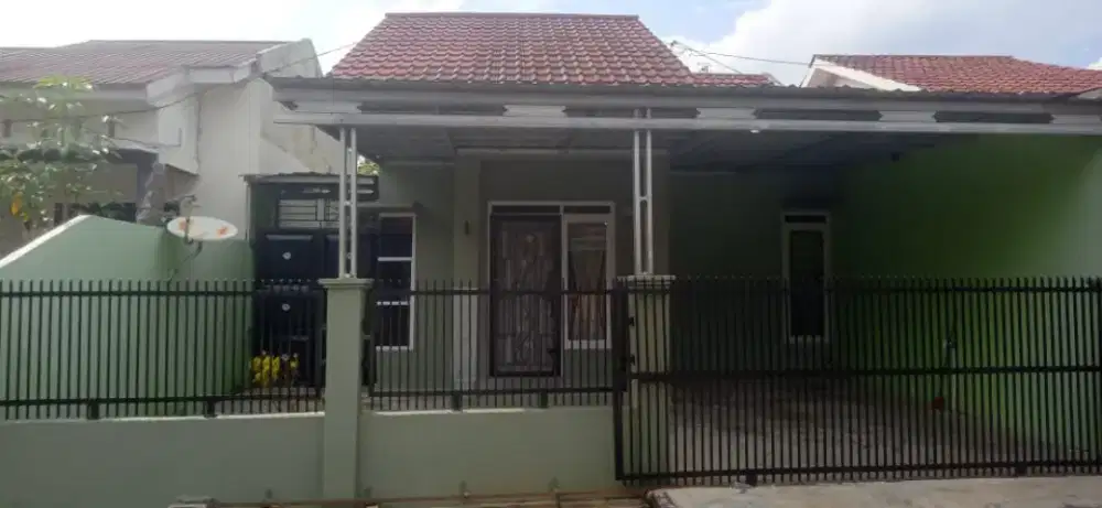 DIKONTRAKKAN RUMAH PLUS PERABOT