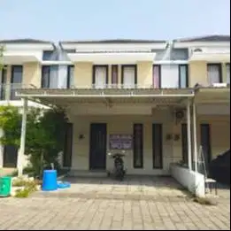 RUMAH MEWAH ONE GATE