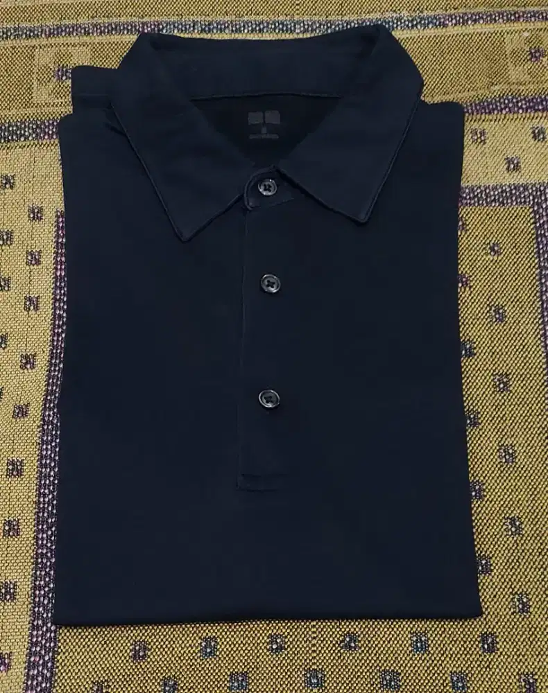 Kaos polo Uniqlo Navy sz M