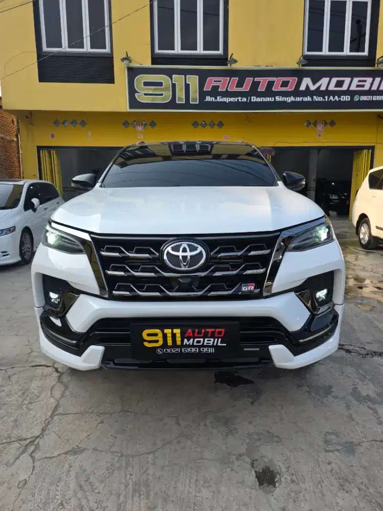 TOYOTA FORTUNER VRZ 2.8 GR SPORT TAHUN 2023