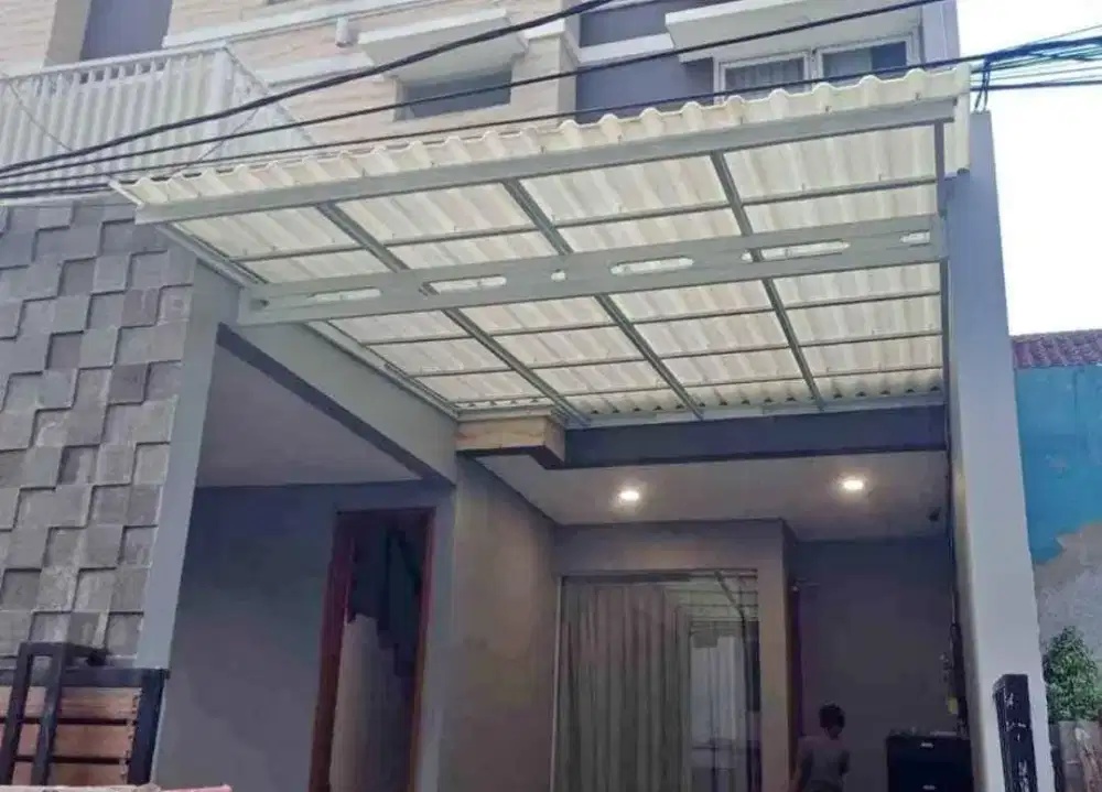 Pasang kanopi baja ringan