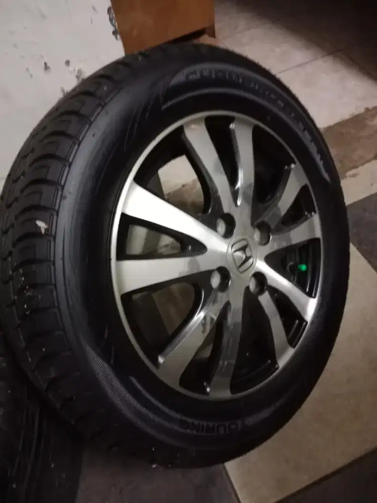 Velg mobil brio 4×100 ring 14