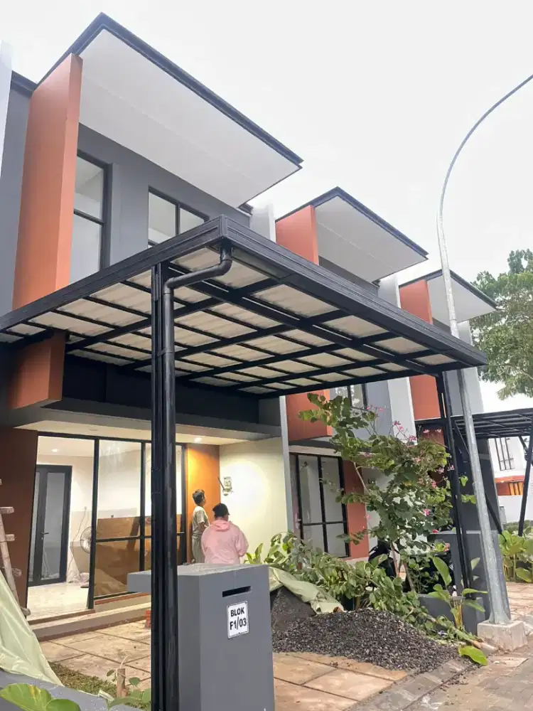 Pasang kanopi baja ringan