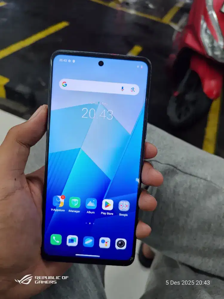 Iqoo Z7 8/128 normal bisa TT