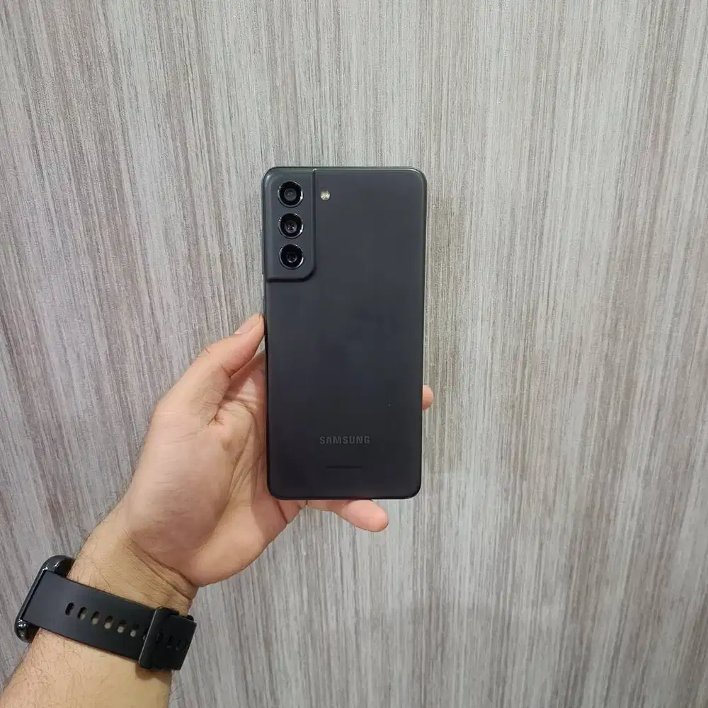 Samsung Galaxy S21 FE 5G 8/256GB (Cek Deskripsi)