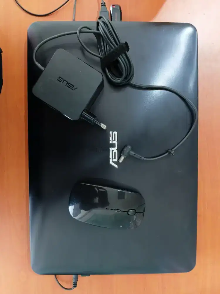 Laptop Asus X555Q AMD A12 Radeon R7