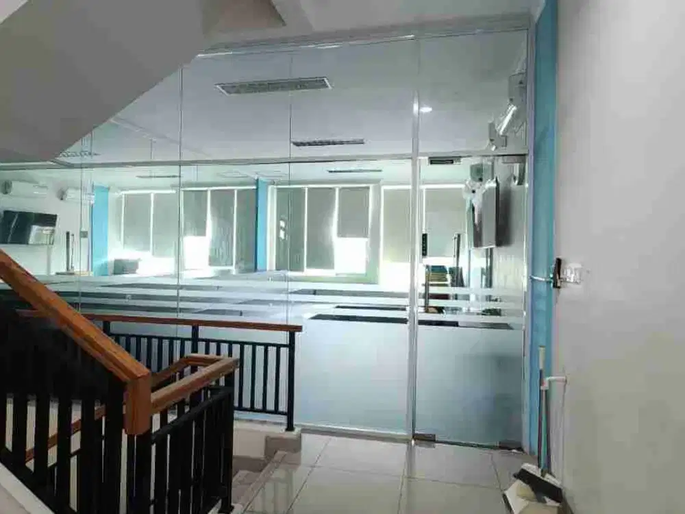 DISEWAKAN RUKO 4LT DALTON SCIENTIA GADING SERPONG