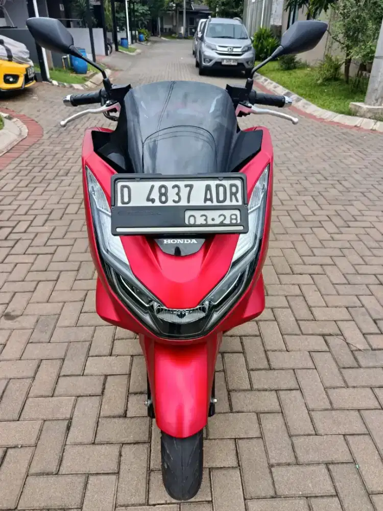 Honda PCX 2022 Km 13rb Cash / kredit