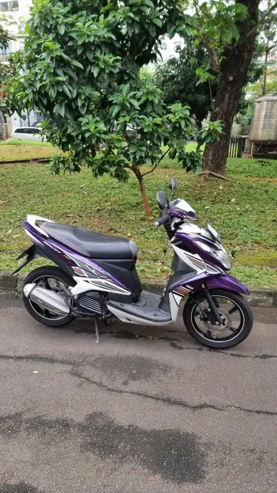 Yamaha Xeon Ungu 2013