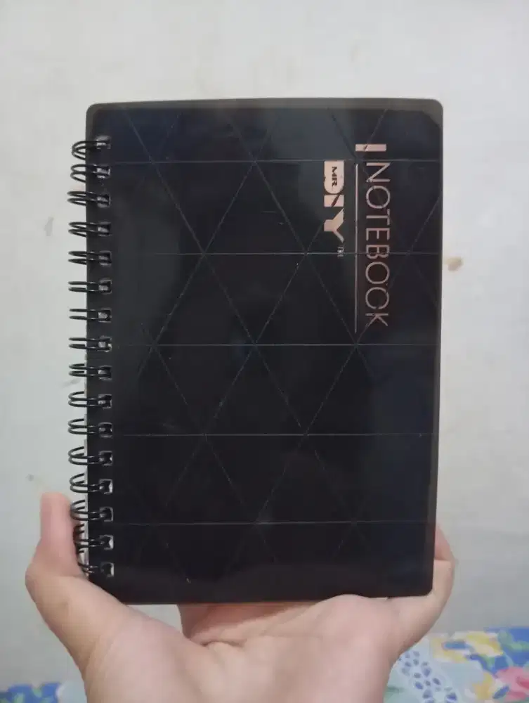 notebook Mr DIY