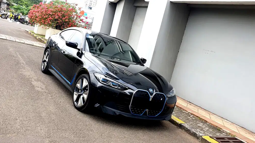 [ GARANSI 5TH ] BMW i4 i 4 eDrive35 eDrive 35 AT 2024/2025
