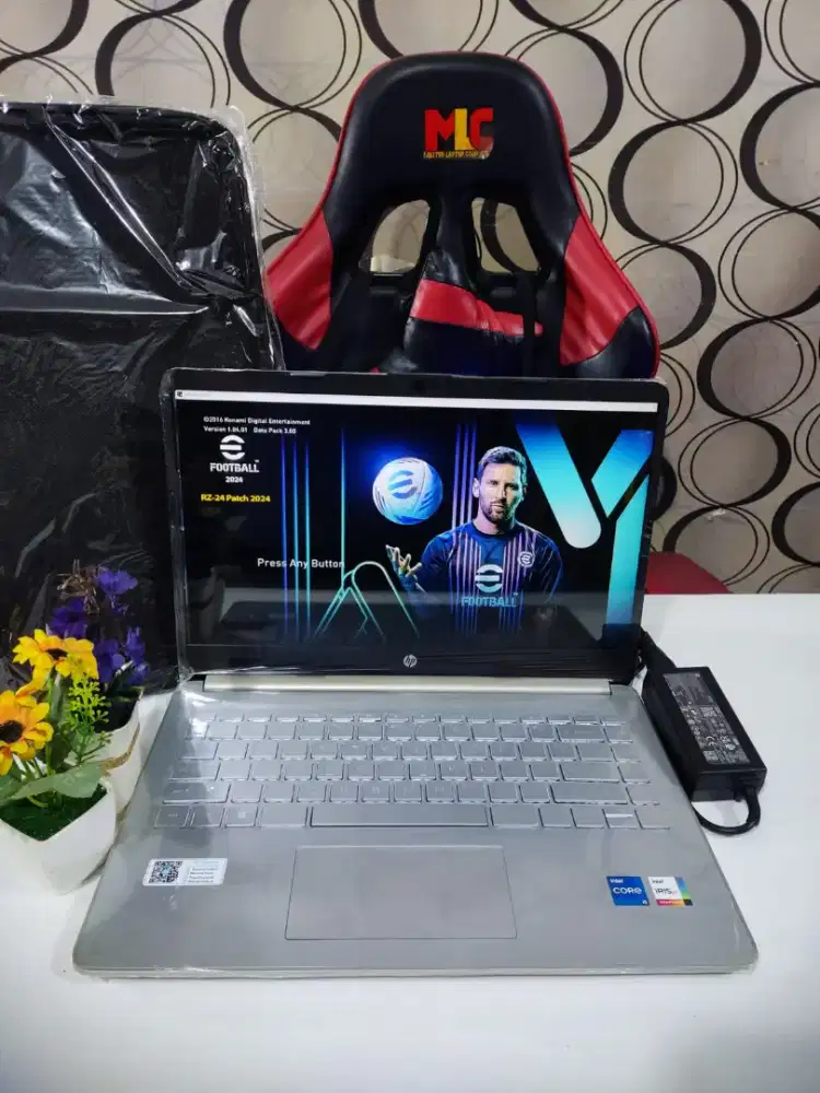 Laptop HP 14S F33 GEN11 LIKE NEW SSD 512Gb Body SLIM