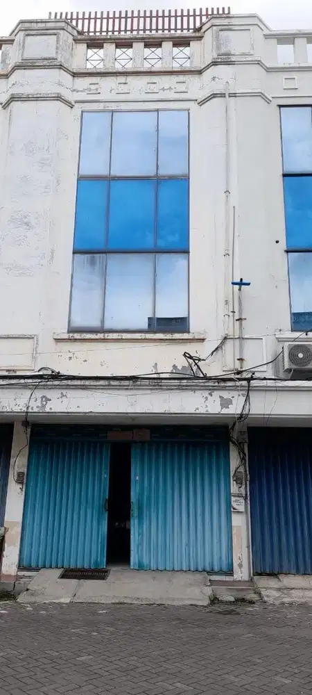 Dijual Turun Harga Ruko 3,5 Lantai Siap Pakai Klampis Megah Surabaya