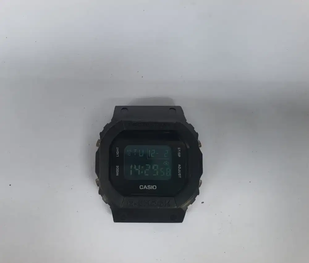 jam Casio G-Shock DW-5600BB-1 (BACA DESKRIPSI)