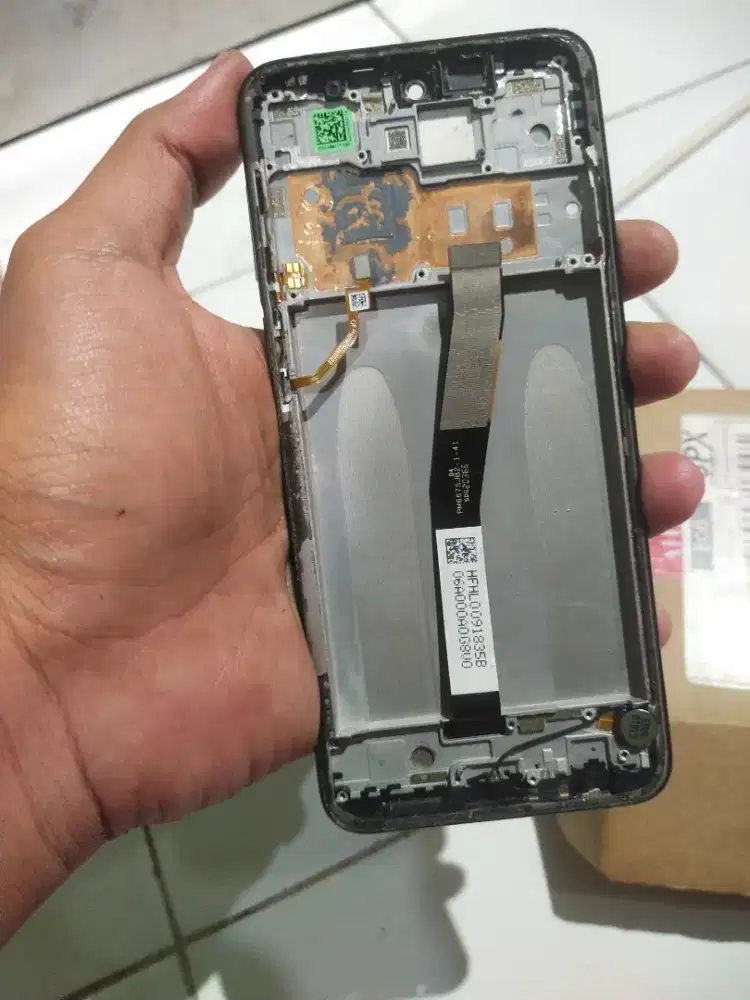 Bazel Tulang Tengah Redmi note 9 Pro ori copotan
