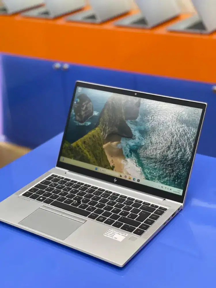 Hp elitebook 845 G8 Ryzen 5Pro-5650U 16/256GB