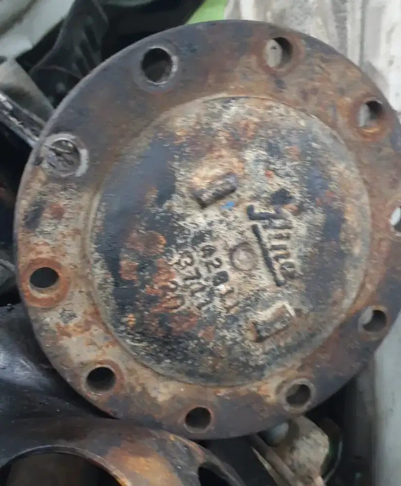 Mesin mobil ori copotan