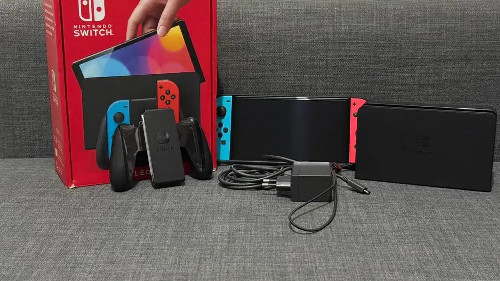 Nintendo Switch OLED 7” Neon 64GB OFW