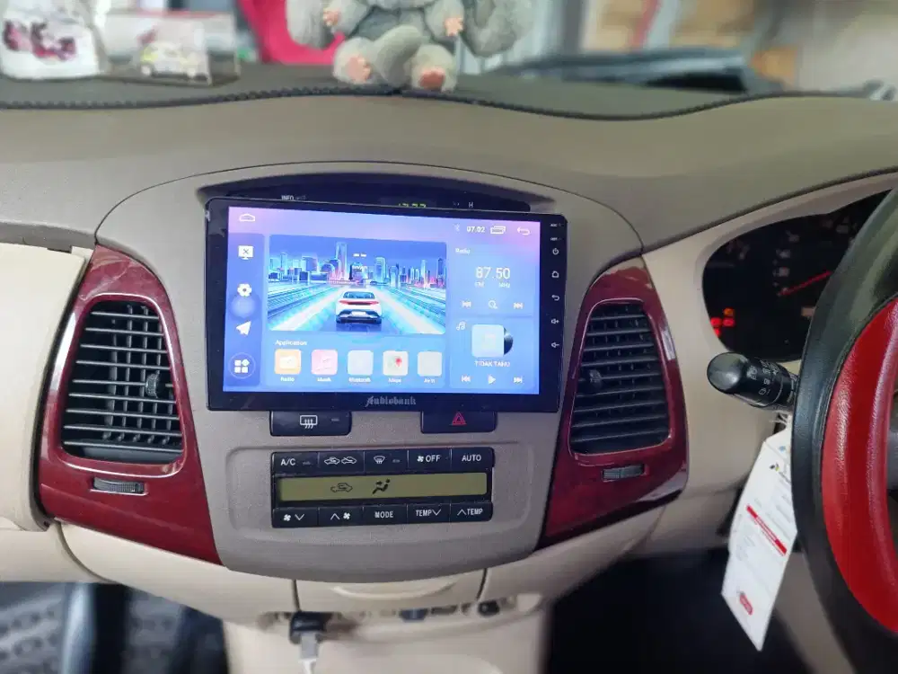 Dijual Innova Automatic 2005 V Bensin