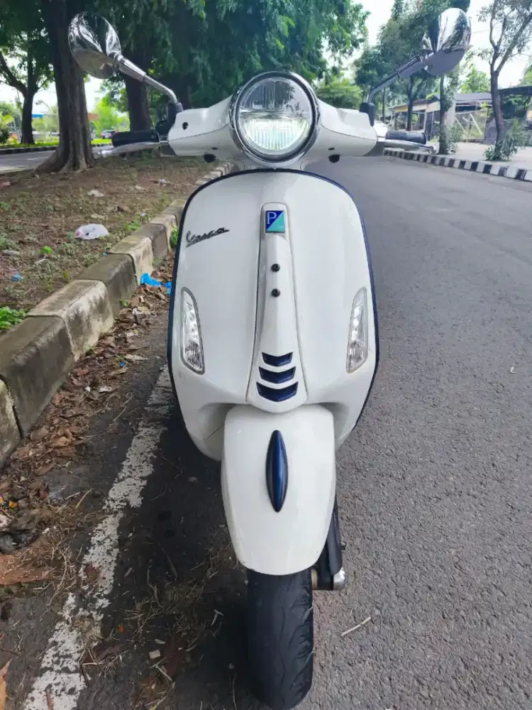Vespa primavera 2023 plat S