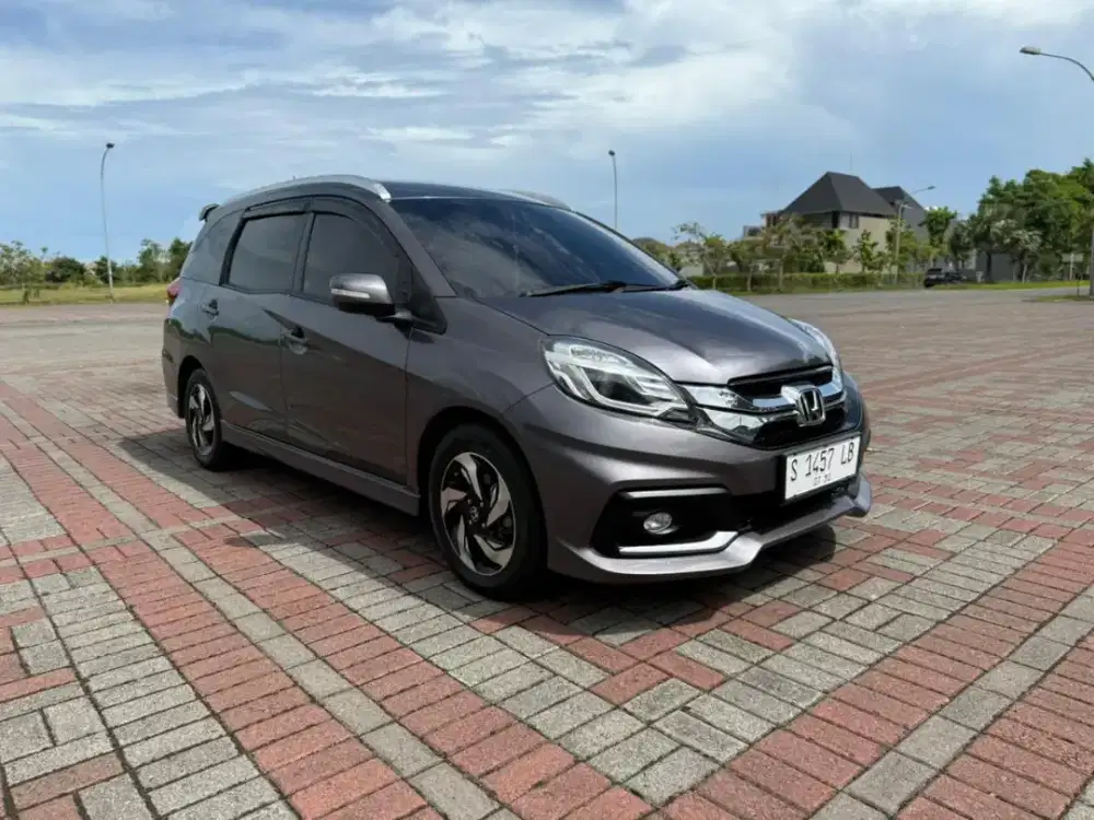 Honda Mobilio RS manual 2015