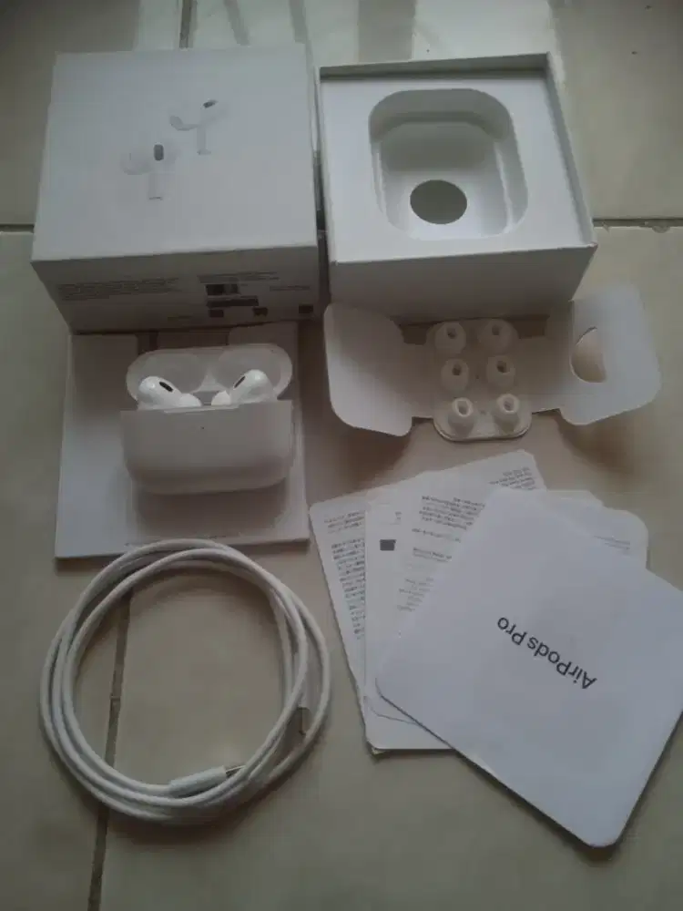 Airpods pro2 like new original