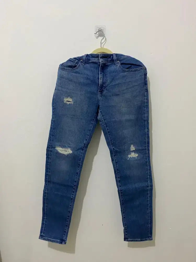 For Sale Uniqlo Jeans