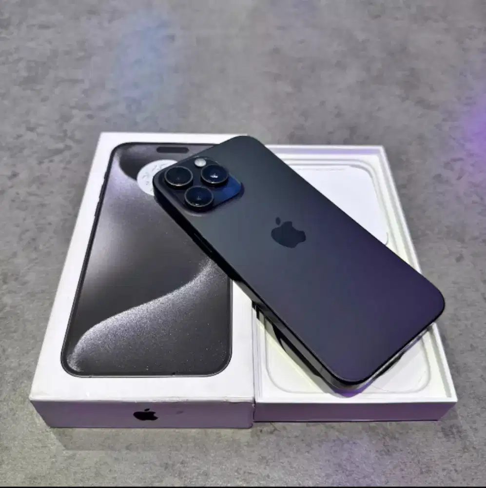 iPhone 15 Pro Max 256 all operator