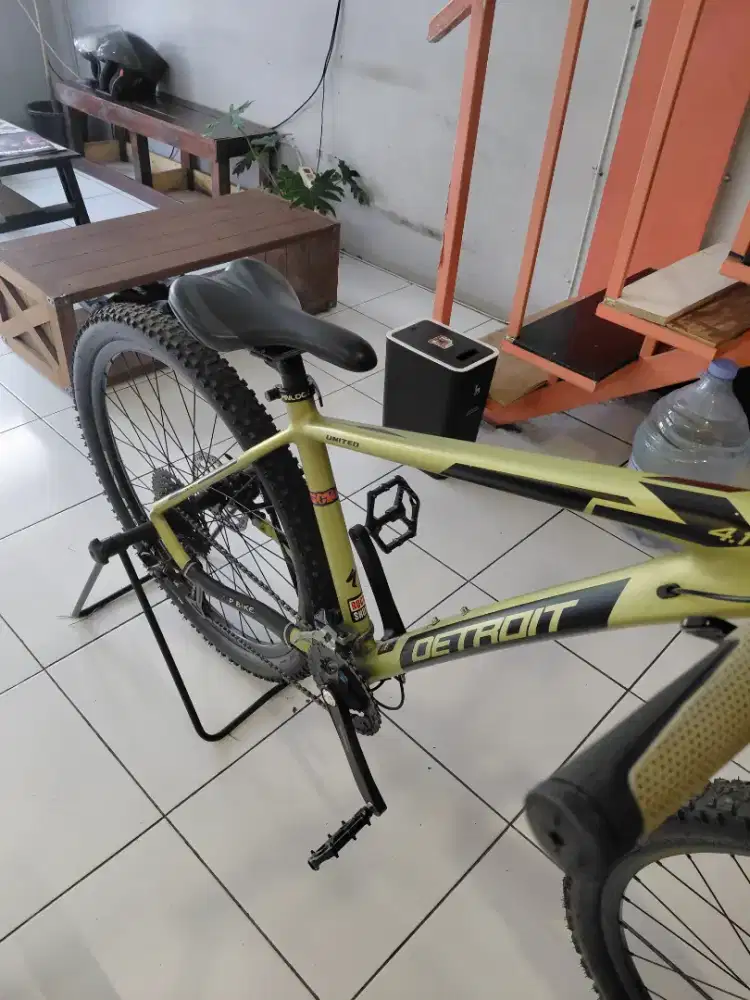 SEPEDA UNITED DETROIT 4.1