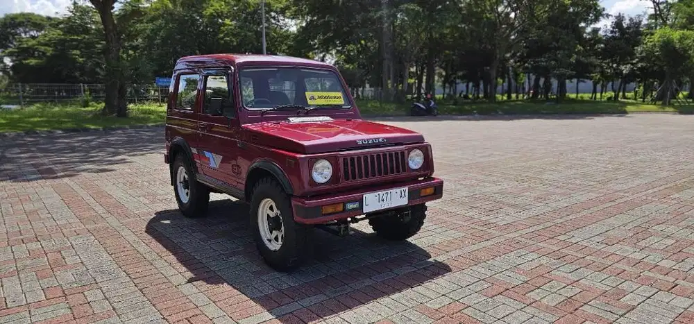 Jimny Katana SJ410 th 1988 ,100%original cat dan interior, tgn 1 L sby