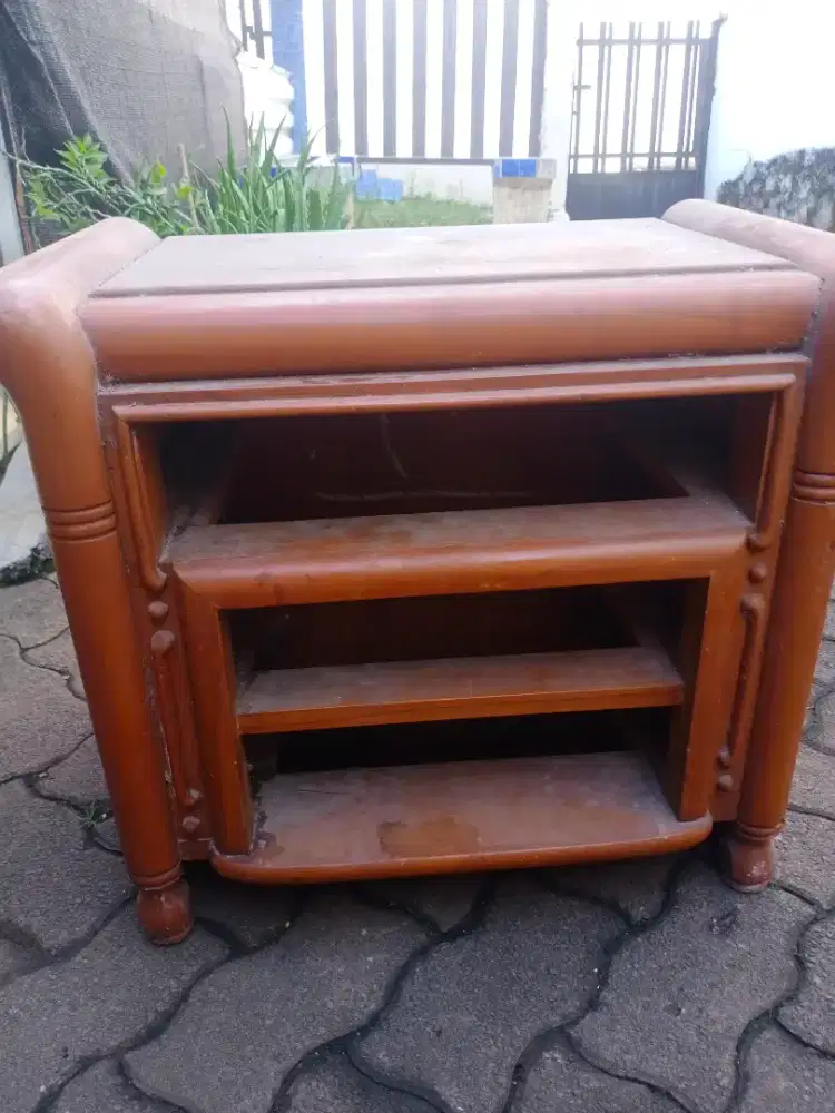 jual meja nakas bahan kayu jati