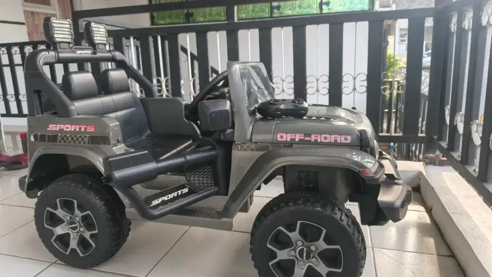 Mobil Listrik Remot Anak