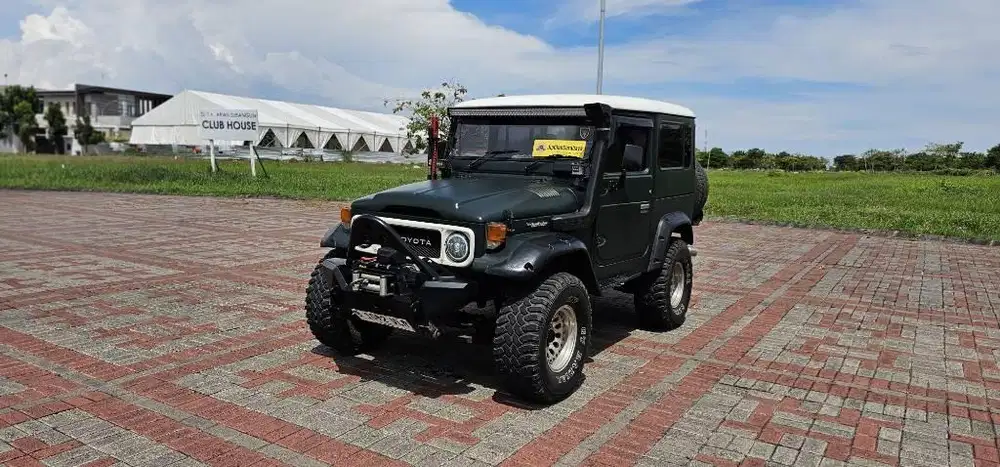 Toyota Hartop Diesel Matik 4x4 thn 1981 Surat Tembus, Full Audio Winch