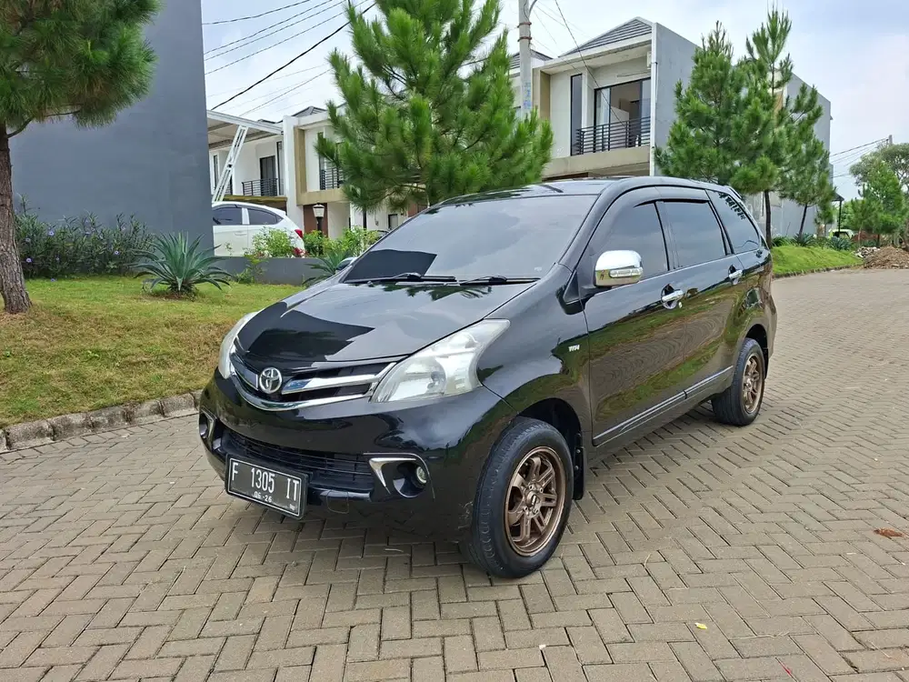 Toyota Avanza 2012 Bensin