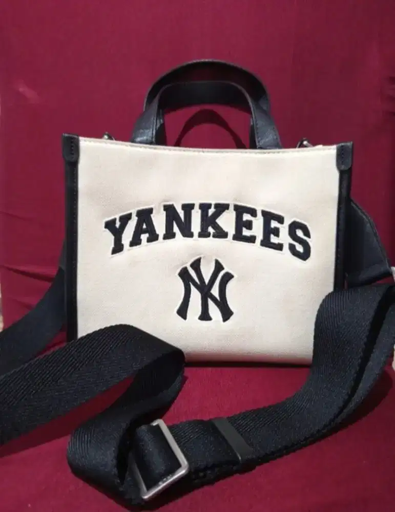 Sling bag MLB small size