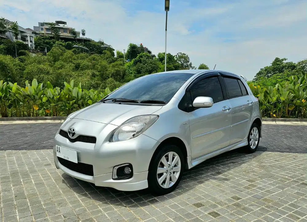 Toyota Yaris 2012 Bensin