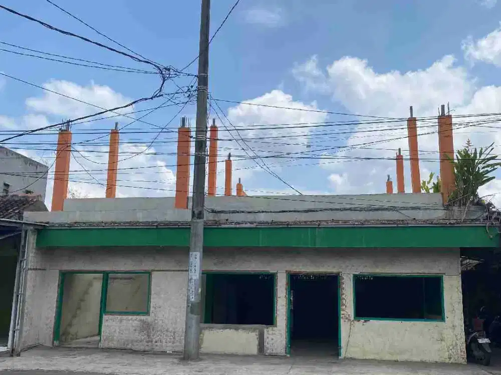 JUAL BANGUNAN EX BAKSO GEJROT, KONTER DAN RUMAH DI INDIHIANG